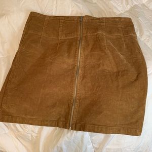 •WILD FABLE BROWN CORDUROY SKIRT• Size 16, worn once